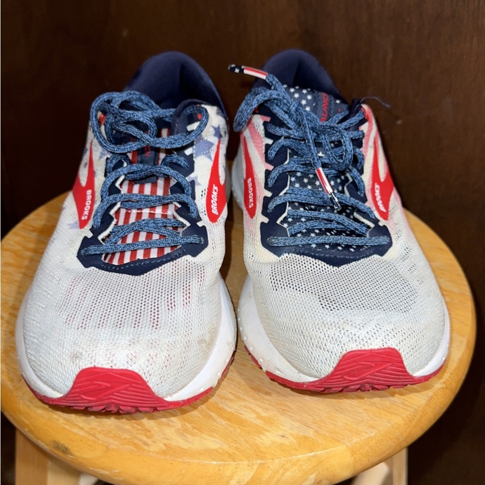 Brooks Women's Running Shoes in White, Navy & Red